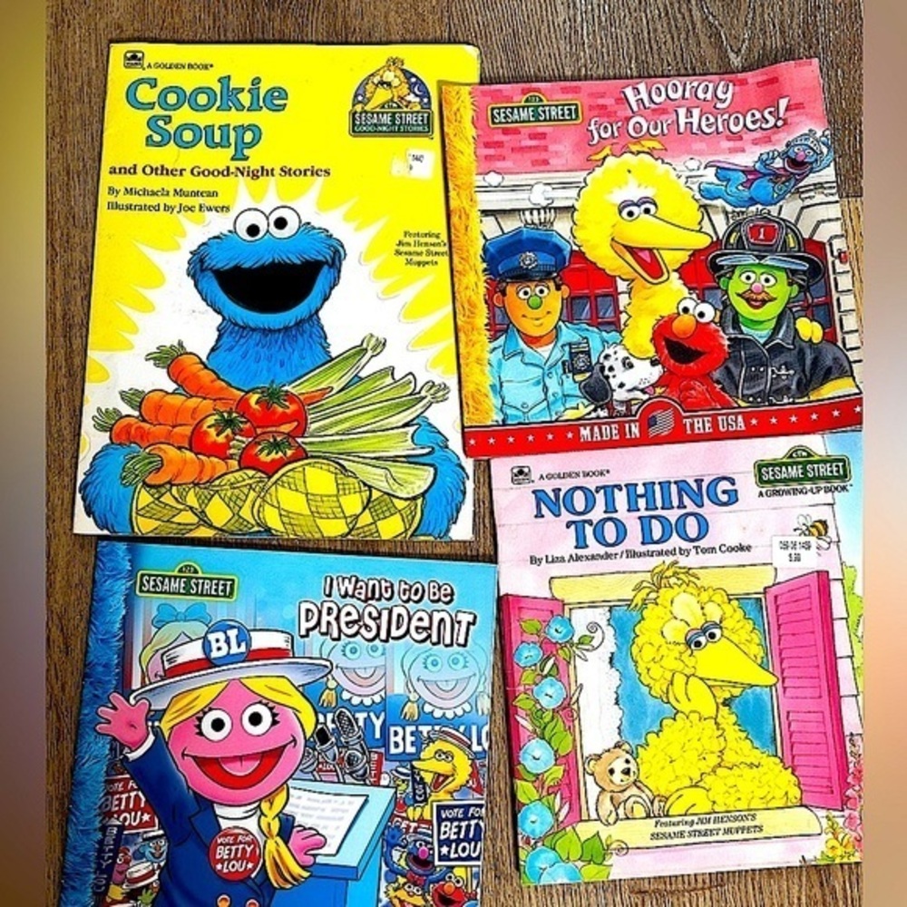 Kids 4 Book Bundle-Theme Sesame Street